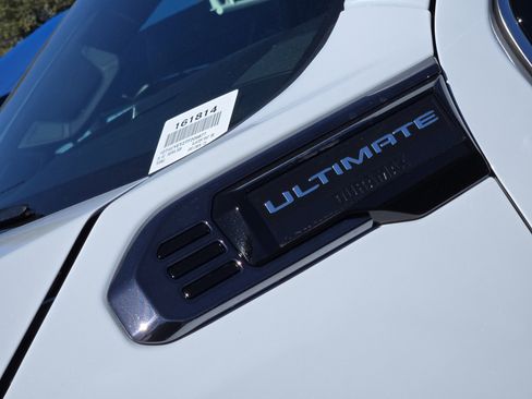 New 2026 GMC Sierra 3500 Denali Ultimate image 9