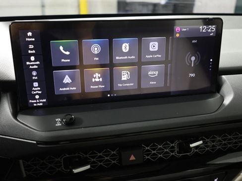 Used 2025 Honda Accord EX-L image 13