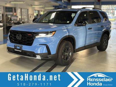 New 2025 Honda Pilot TrailSport