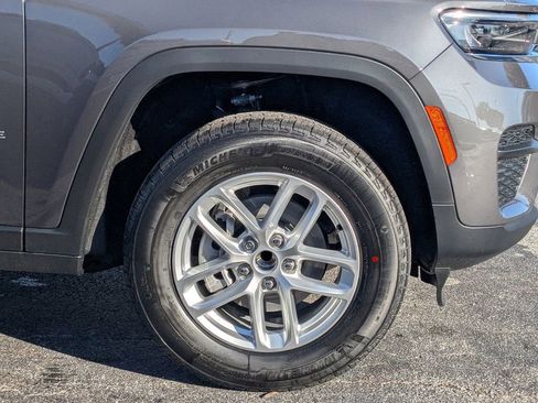 New 2025 Jeep Grand Cherokee Laredo X w/ Trailer Tow Package image 12