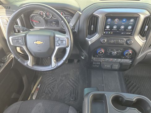 Used 2021 Chevrolet Silverado 1500 LT image 29