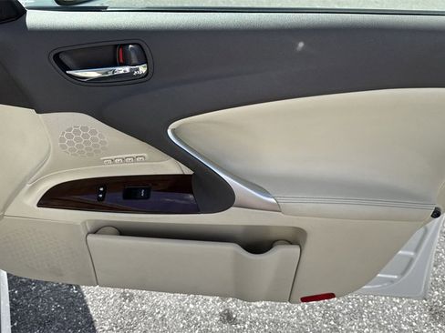 Used 2010 Lexus IS 250 AWD image 44