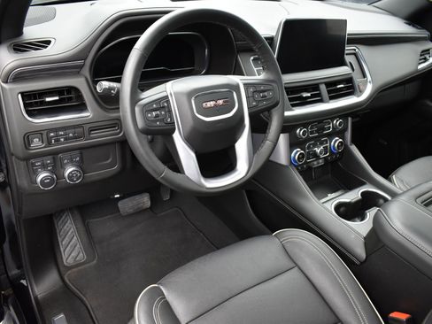 Used 2023 GMC Yukon SLT image 21