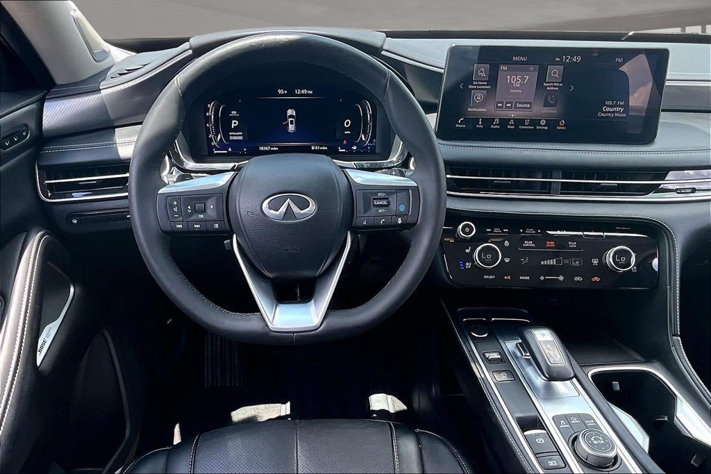 Used 2023 INFINITI QX60 Luxe w/ Performance Audio Package FWD image 8
