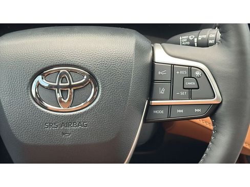 New 2026 Toyota Highlander Platinum AWD/4WD image 79
