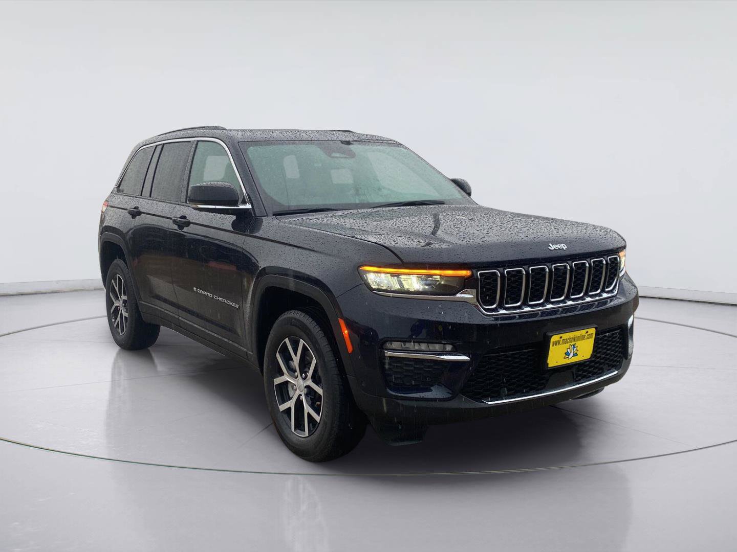 Used 2024 Jeep Grand Cherokee Limited w/ Luxury Tech Group II AWD/4WD image 7