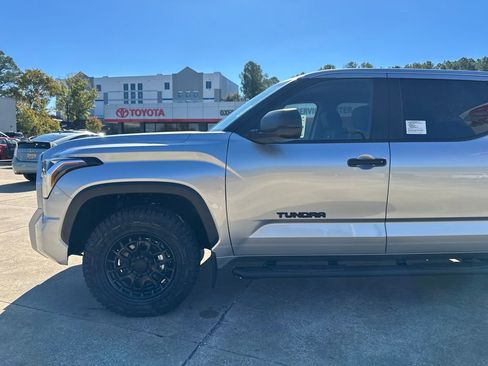 New 2026 Toyota Tundra SR5 image 31