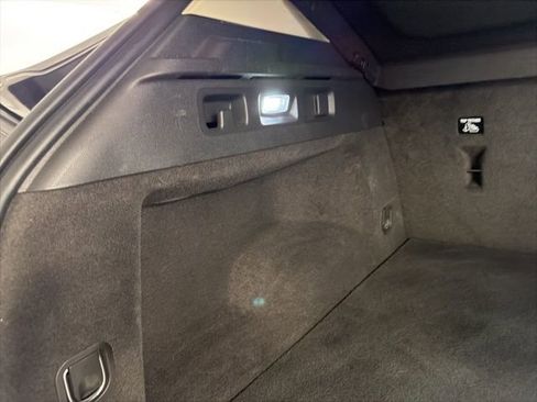 Used 2023 Buick Envision Avenir image 32