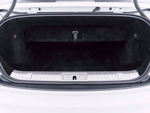 Used 2020 Rolls-Royce Dawn RWD image 37