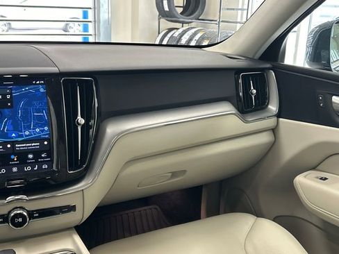 Certified 2023 Volvo XC60 B5 Core w/ Climate Package image 25