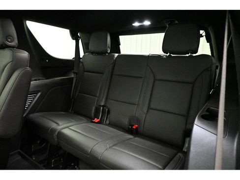 Used 2024 Chevrolet Tahoe Z71 w/ Z71 Off-Road Package AWD/4WD image 22