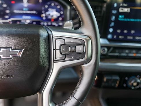 Used 2025 Chevrolet Silverado 1500 LT Trail Boss w/ Convenience Package II image 16