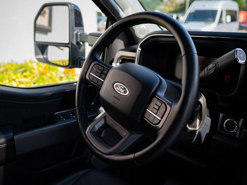 Used 2024 Ford F250 Lariat w/ Lariat Ultimate Package image 12