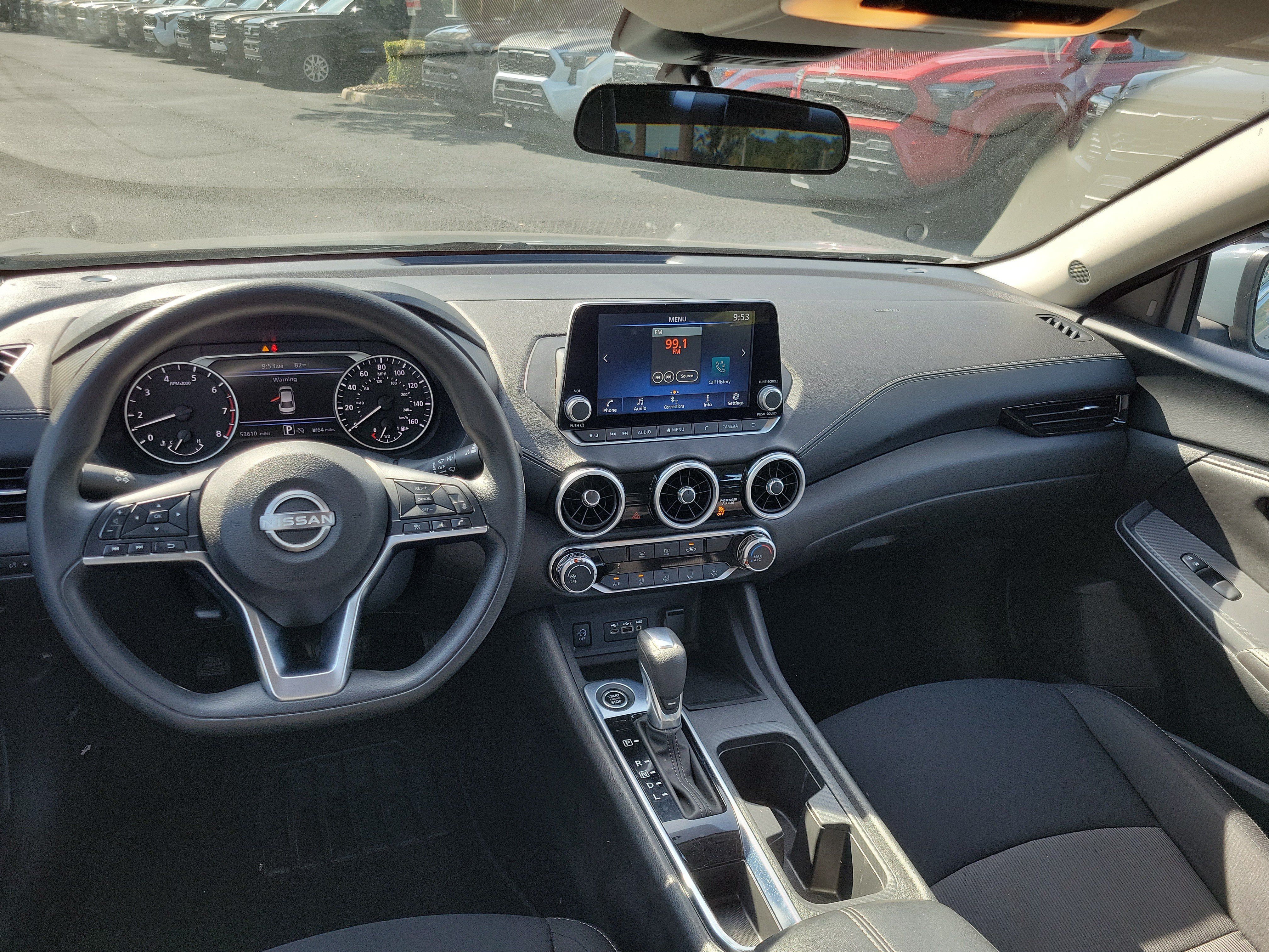 Used 2025 Nissan Sentra SV FWD image 24