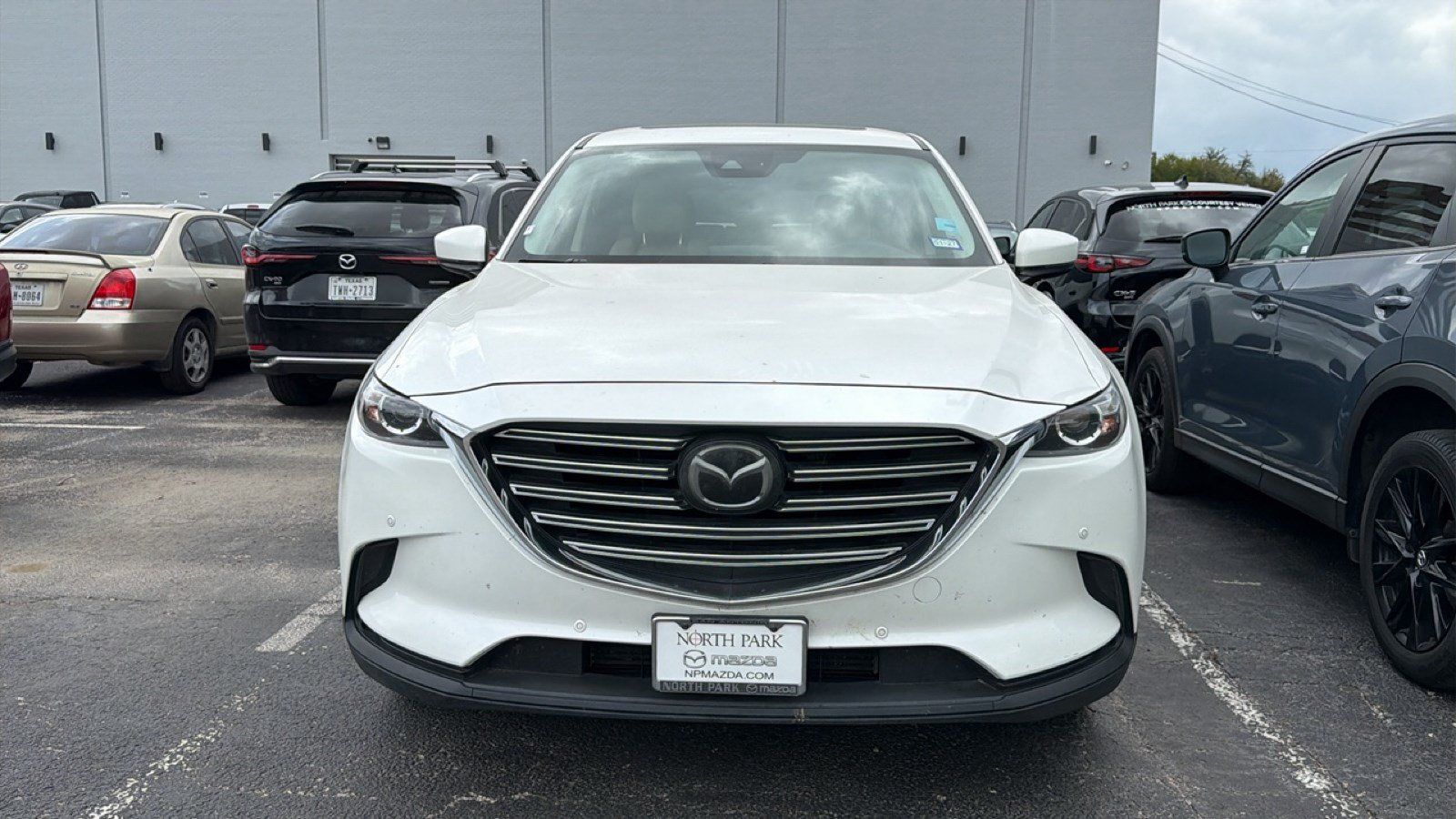 Used 2019 MAZDA CX-9 Touring w/ Touring Premium Package FWD image 21