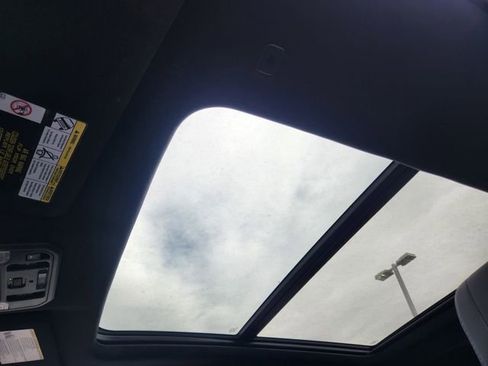 Used 2025 Toyota Tundra Limited image 27