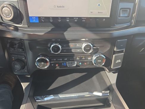 New 2026 Ford F250 Lariat image 28