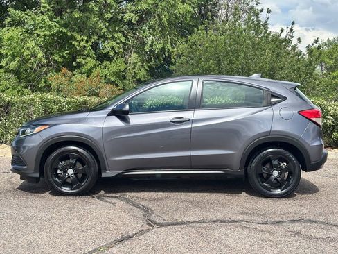 Used 2021 Honda HR-V LX image 5