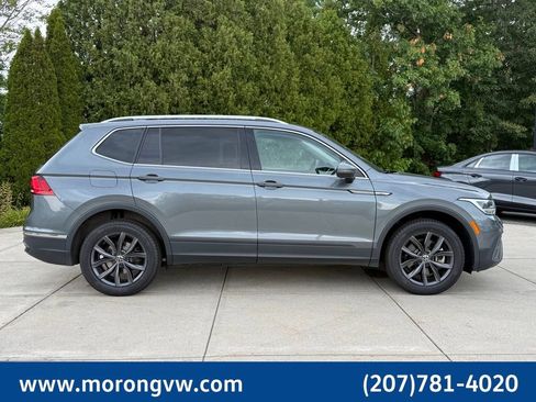 Used 2023 Volkswagen Tiguan SE w/ Panoramic Sunroof Package AWD/4WD image 7