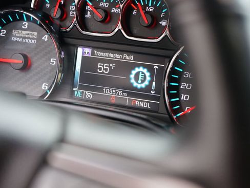 Used 2018 GMC Sierra 1500 SLT image 16