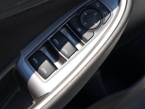 Used 2020 Chevrolet Malibu RS FWD image 16
