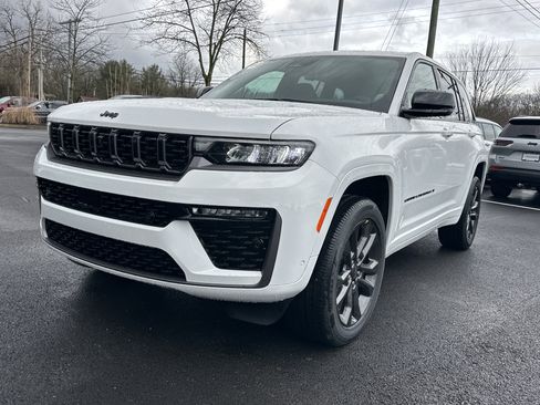 New 2026 Jeep Grand Cherokee Limited Reserve image 22