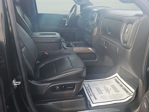 Used 2021 Chevrolet Silverado 1500 High Country w/ Technology Package image 22