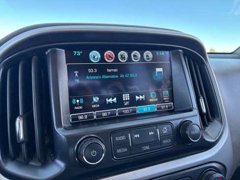 Used 2018 Chevrolet Colorado LT image 12