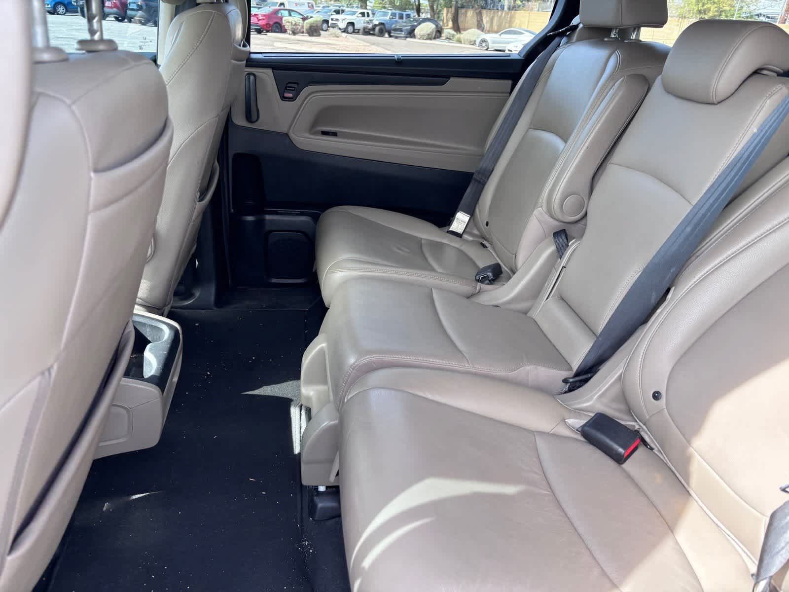 Used 2018 Honda Odyssey Elite image 12
