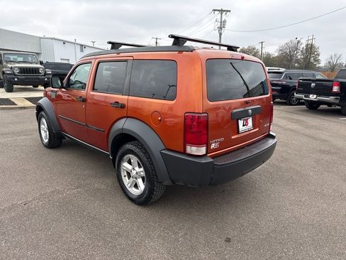 Used 2007 Dodge Nitro SXT image 5