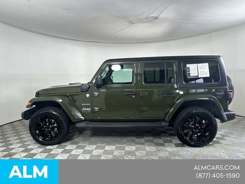 Used 2023 Jeep Wrangler Unlimited Sahara AWD/4WD image 10