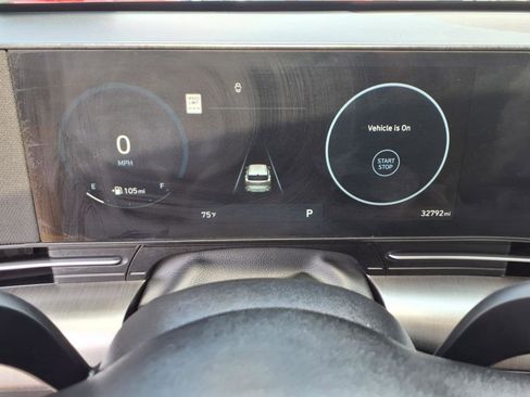 Used 2024 Hyundai Kona Limited image 17