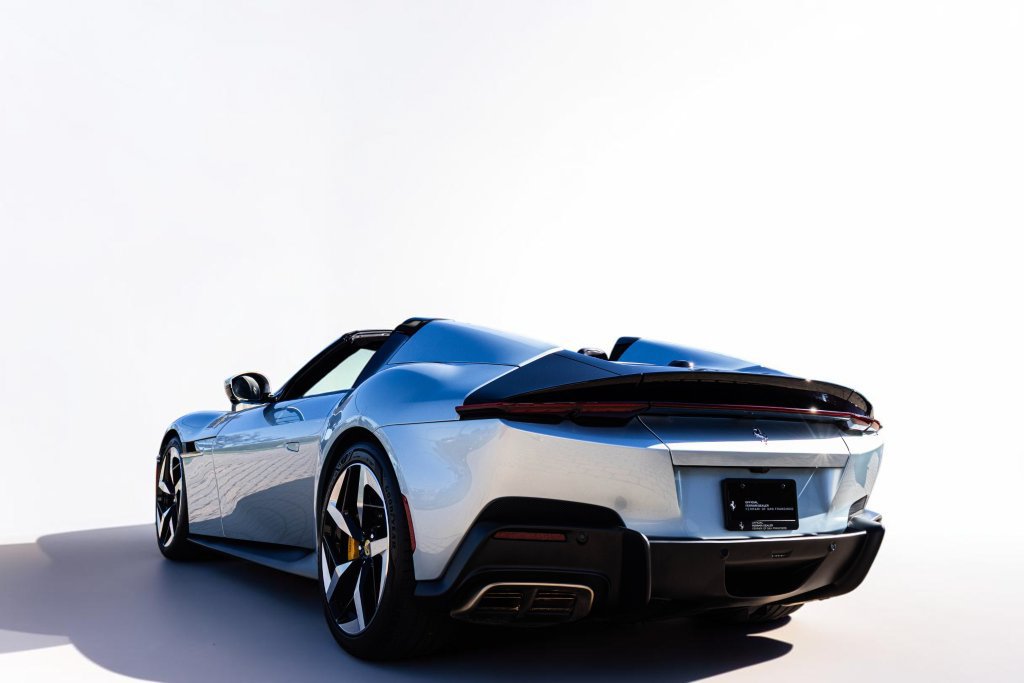 Certified 2026 Ferrari 12Cilindri Spider RWD image 24