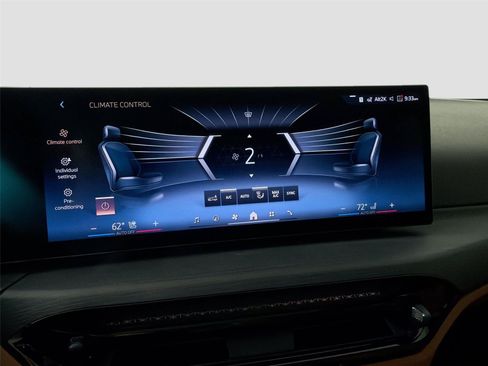 New 2026 BMW 330i xDrive Sedan w/ Premium Package AWD/4WD image 30
