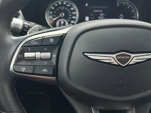 Used 2025 Genesis G70 2.5T RWD image 29