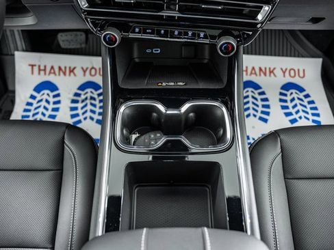 New 2026 Chevrolet Traverse LT w/ Sun and Wheel Package image 28