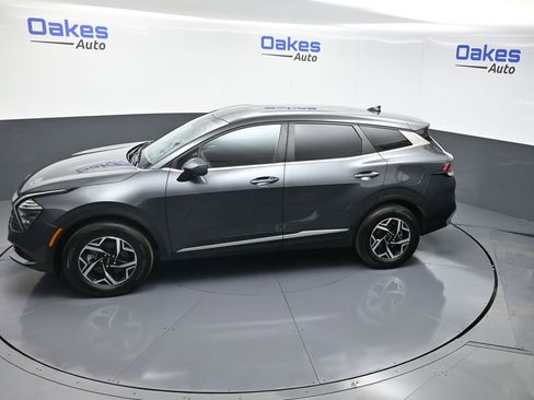 Certified 2024 Kia Sportage LX image 47