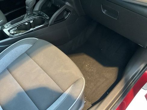 Used 2024 Chevrolet TrailBlazer LT image 24