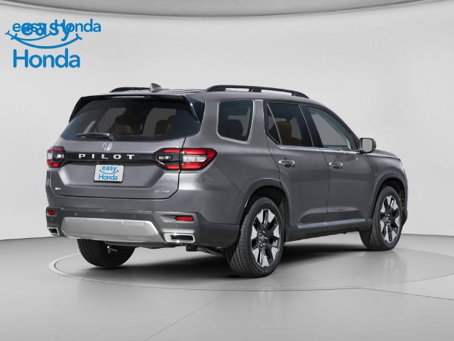 New 2026 Honda Pilot Elite image 2