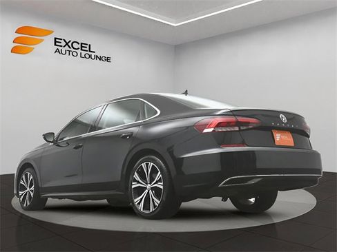 Used 2020 Volkswagen Passat 2.0T SEL image 34