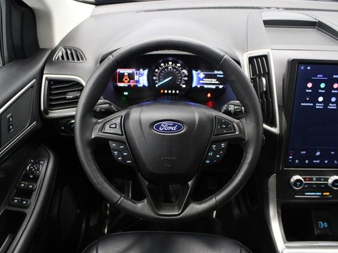 Used 2022 Ford Edge SEL w/ Convenience Package image 18