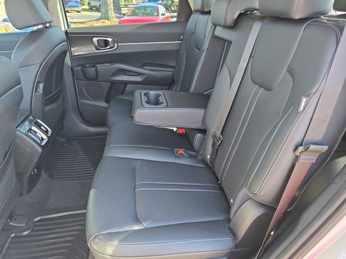 New 2026 Kia Sorento S w/ S Panoramic Sunroof Package image 16