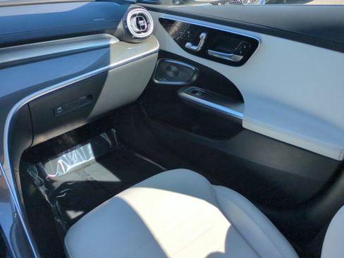 New 2026 Mercedes-Benz C 300 Sedan image 16