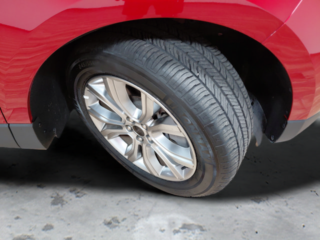 Used 2024 Ford Edge Titanium AWD/4WD image 10