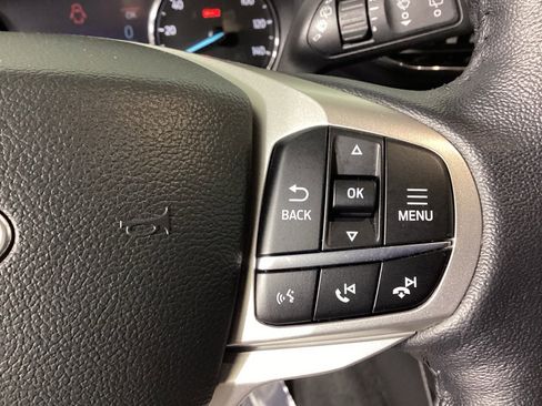 Used 2023 Ford Explorer XLT w/ Equipment Group 202A image 27