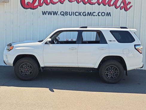 Used 2018 Toyota 4Runner TRD Pro image 5