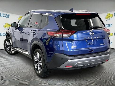 Used 2023 Nissan Rogue SL image 4