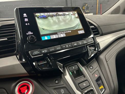 Used 2024 Honda Odyssey EX-L image 26