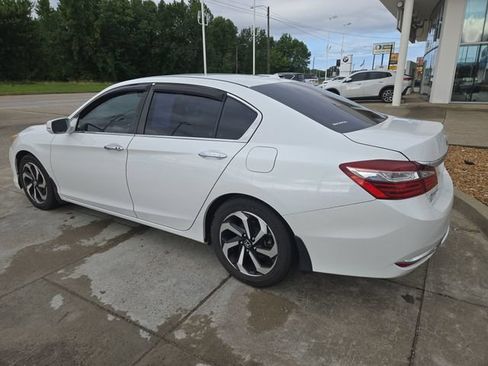Used 2016 Honda Accord EX-L image 3