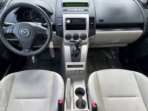 Used 2009 MAZDA MAZDA5 Sport FWD image 15